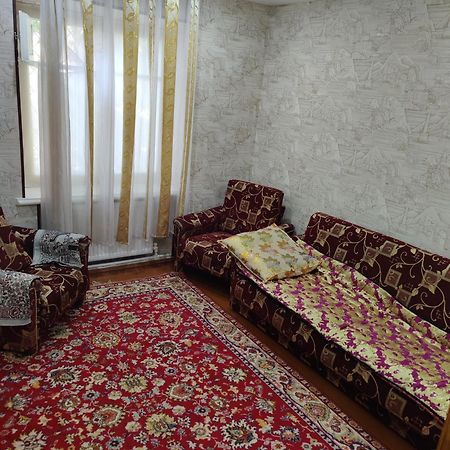 סמרקנד Muharram Homestay In The Neighborhood Of The Registan Square, 家族 ゲストハウス מראה חיצוני תמונה