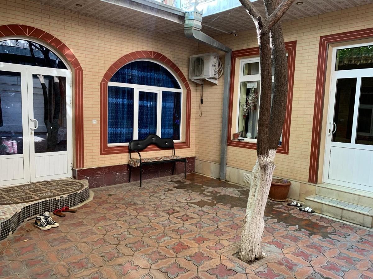 סמרקנד Muharram Homestay In The Neighborhood Of The Registan Square, 家族 ゲストハウス מראה חיצוני תמונה