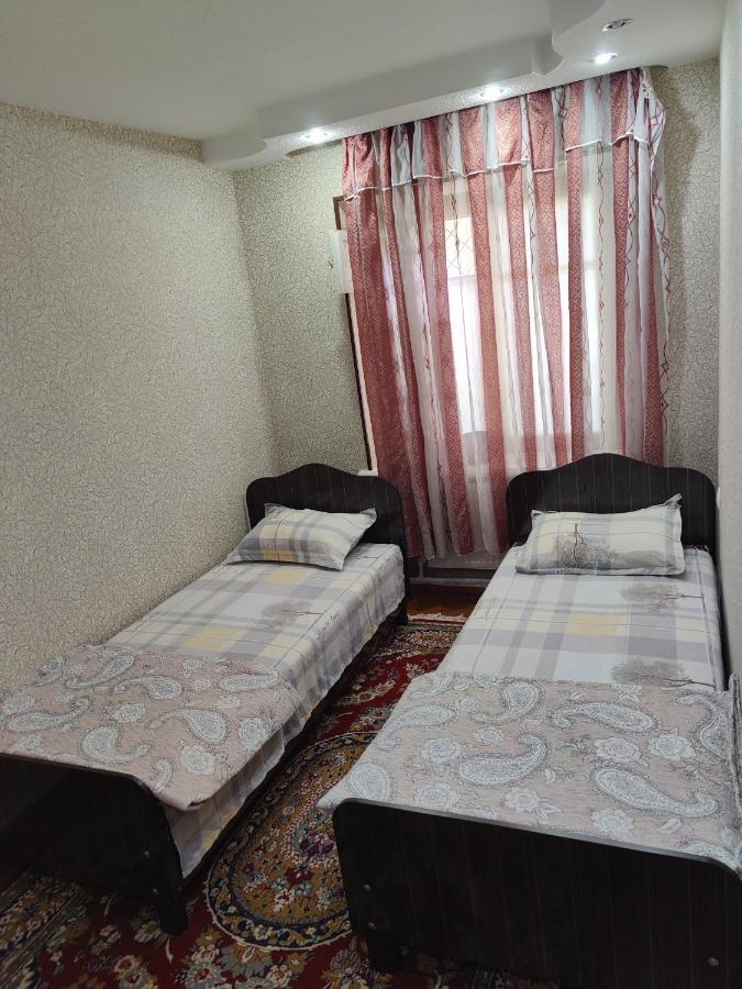 סמרקנד Muharram Homestay In The Neighborhood Of The Registan Square, 家族 ゲストハウス מראה חיצוני תמונה