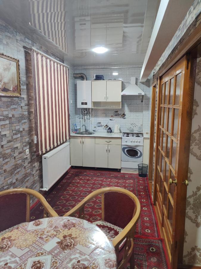 סמרקנד Muharram Homestay In The Neighborhood Of The Registan Square, 家族 ゲストハウス מראה חיצוני תמונה