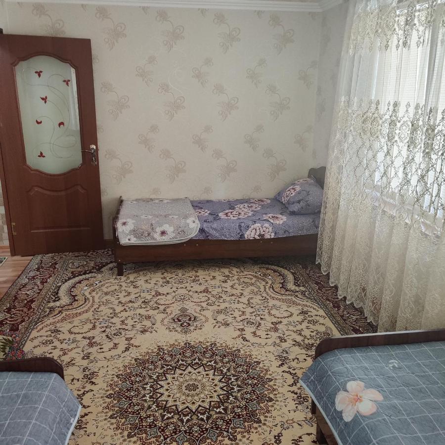 סמרקנד Muharram Homestay In The Neighborhood Of The Registan Square, 家族 ゲストハウス מראה חיצוני תמונה